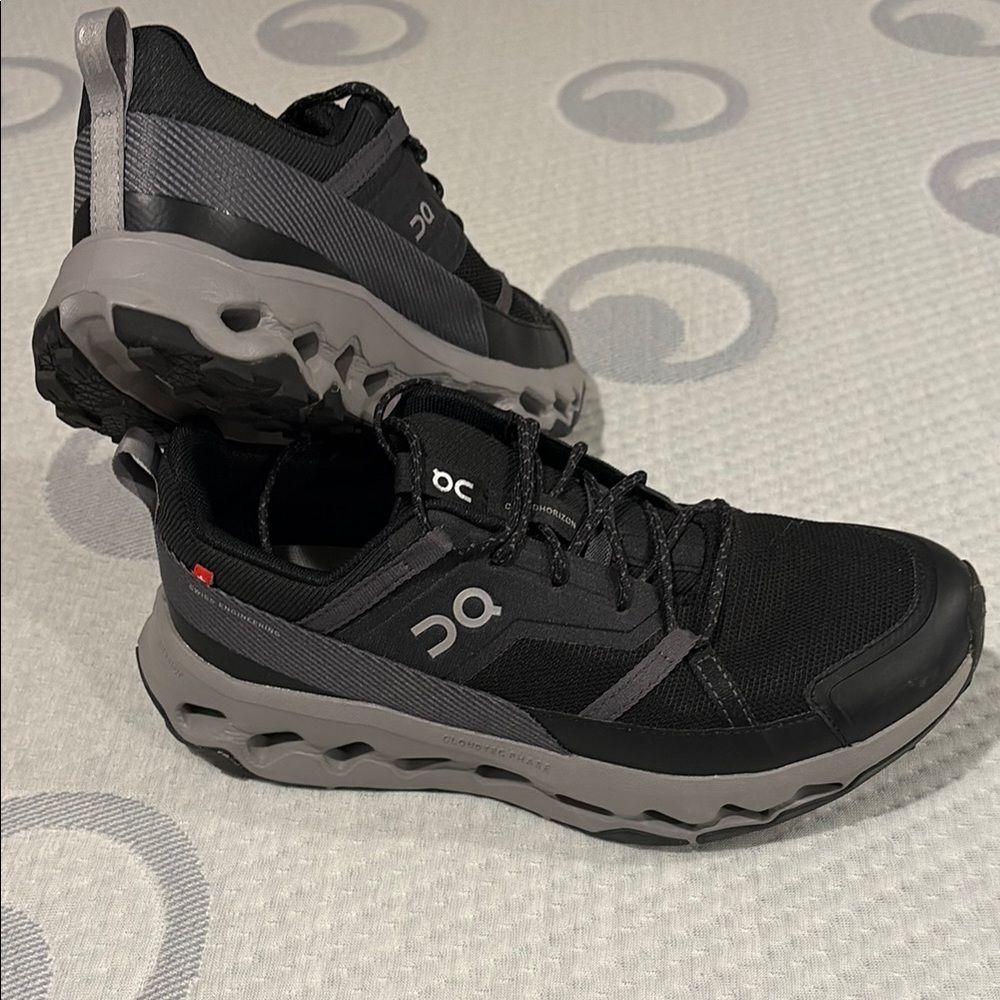 On Running Women’s Black and Dark Gray Athletic Shoes